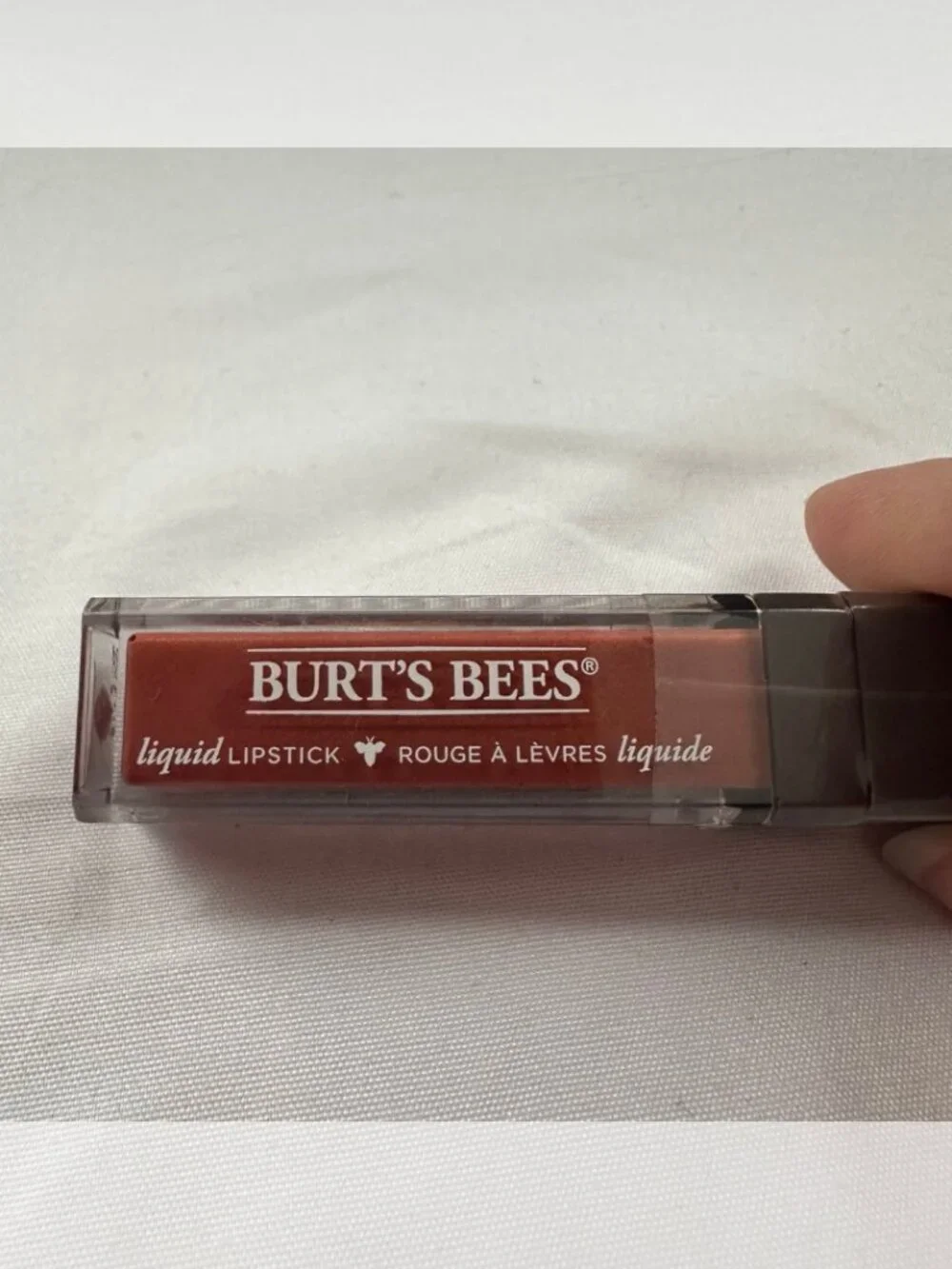 Burt's Bees Liquid Lipstick 804 Peony Puddle Moisturizing NEW
